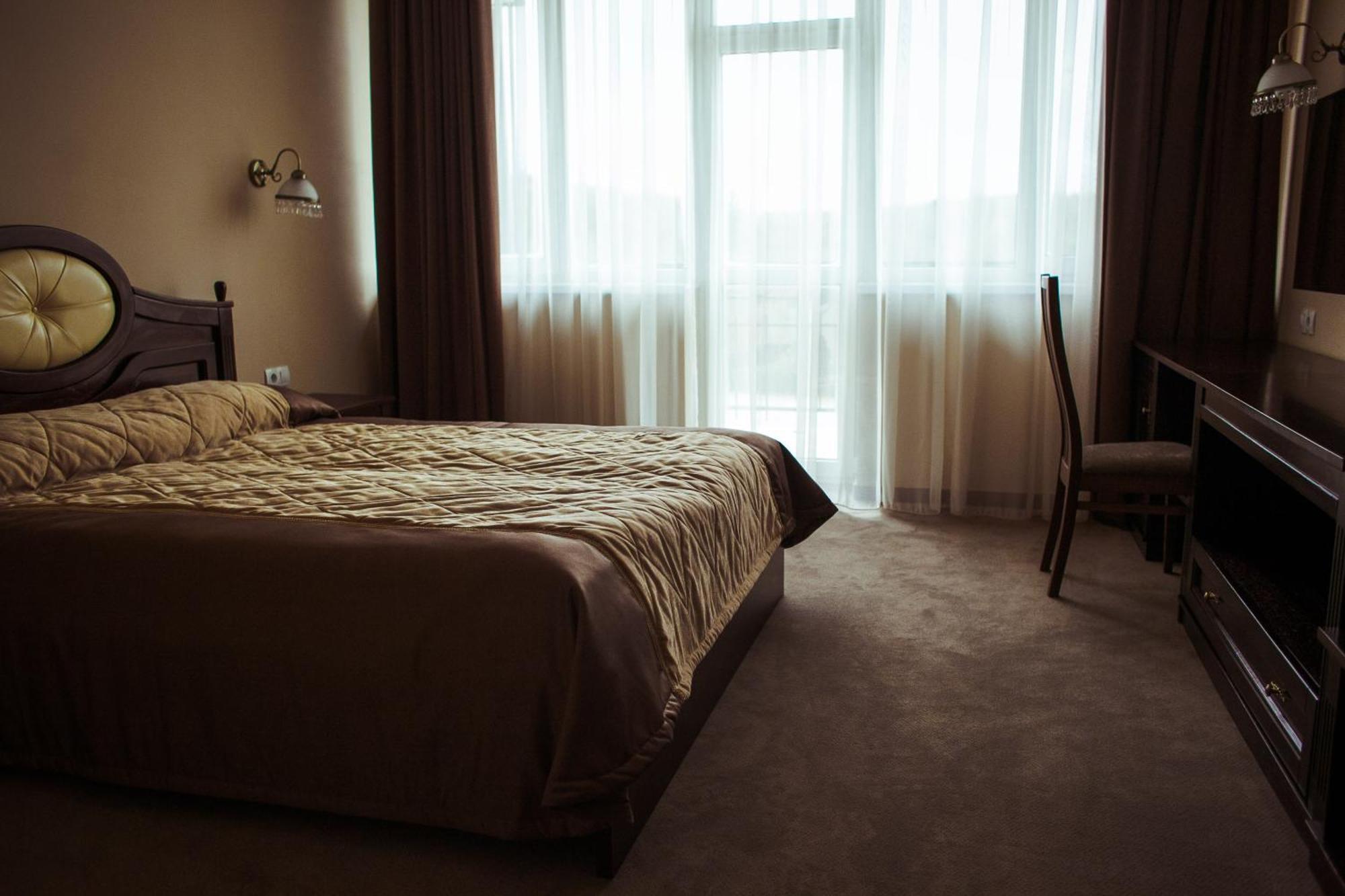 Warszawa Hotel Malekhuv Extérieur photo