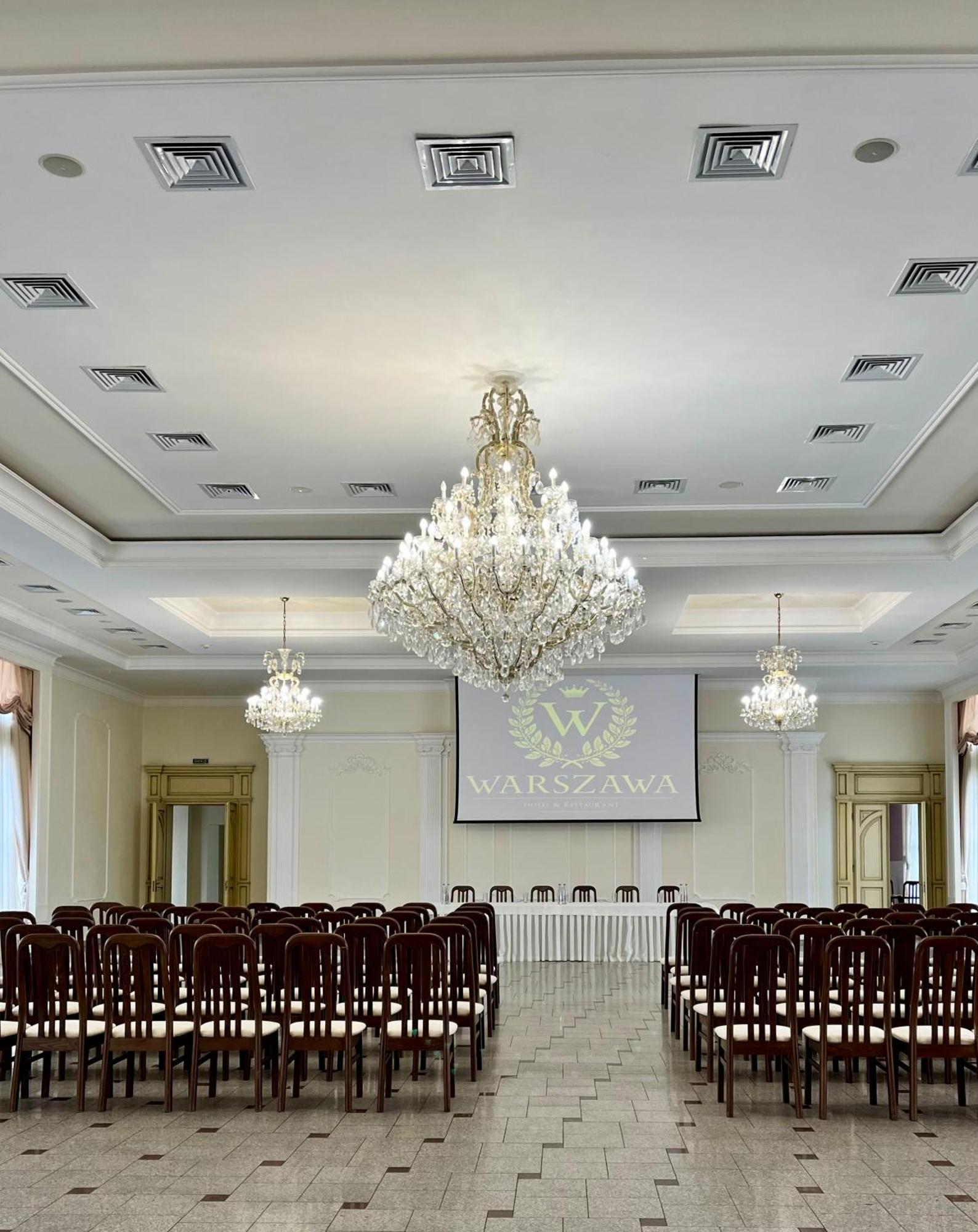 Warszawa Hotel Malekhuv Extérieur photo